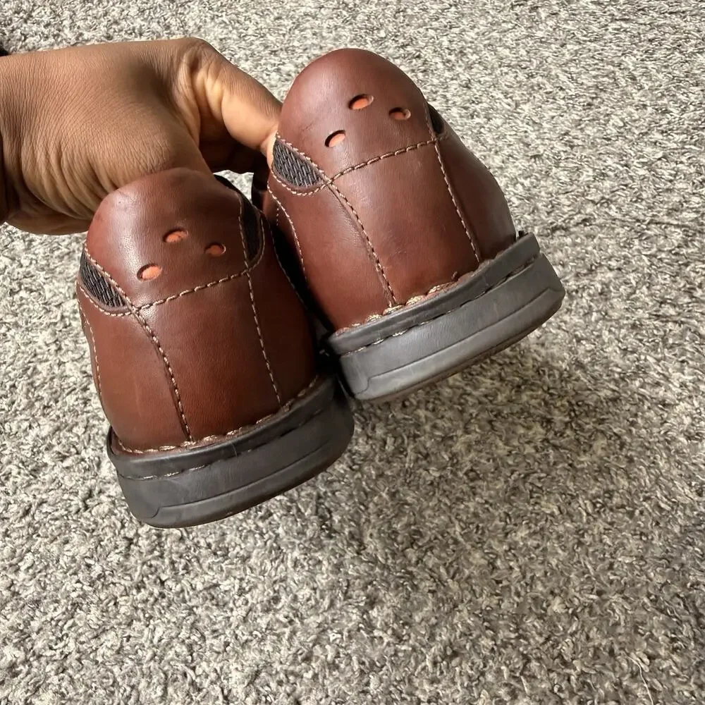 Clarks Un Corner Shoes Mens 10 M Brown Leather Lightweight Plain Toe Oxford Shoe
